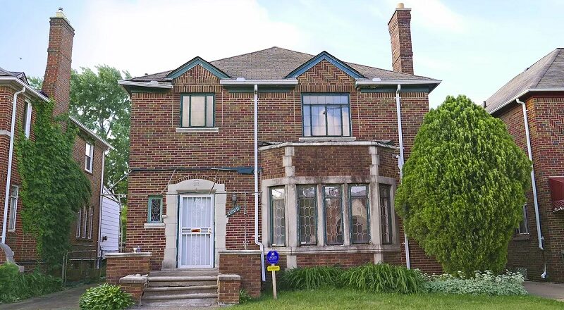 Can I sell my property in Detroit with water damage and leakage?