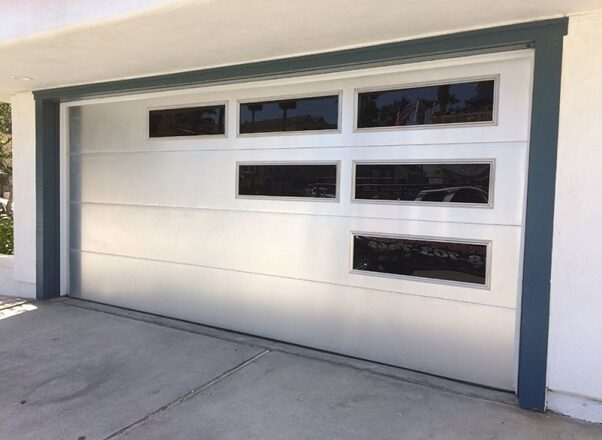 Learning the Tips to Buy a Customized Garage Door