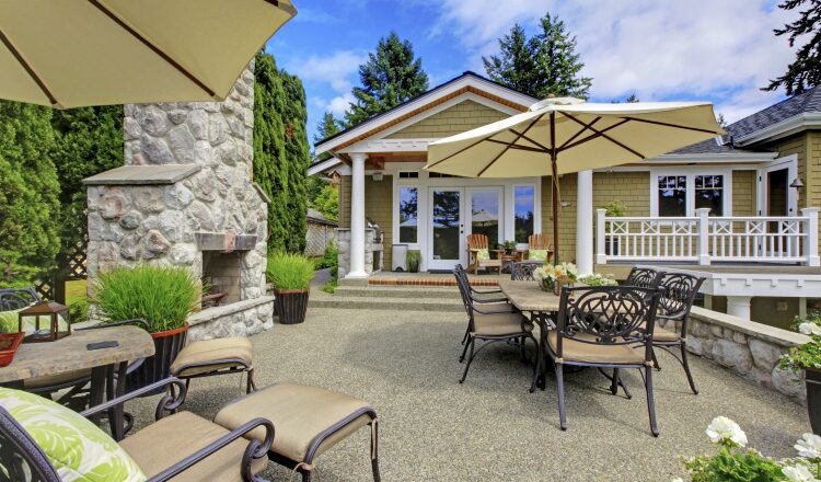 6 Reasons To Love A Concrete Patio In Your Home