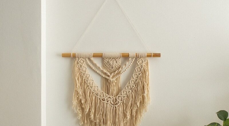 Decorate your home in an original way with macrame