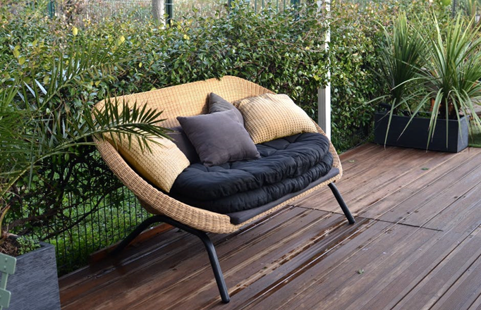 5 Tips for Protecting Outdoor Furniture During Winter