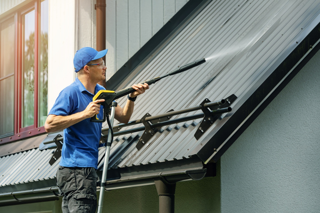 A Homeowner’s Guide on How to Clean a Metal Roof