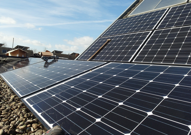 Solar Panel Savings: How Much Money Will You Save in a Year?