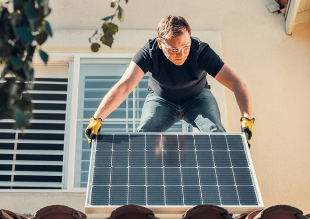 How to Select a Solar Provider: The Complete Guide for Homeowners