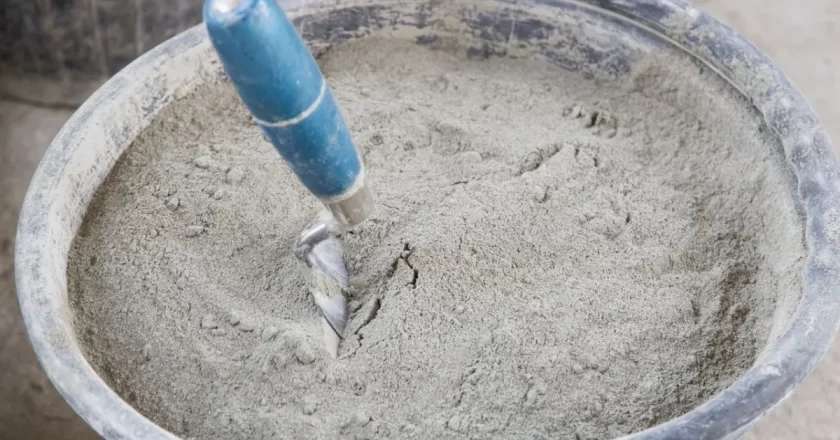 What are the physical properties of cement?
