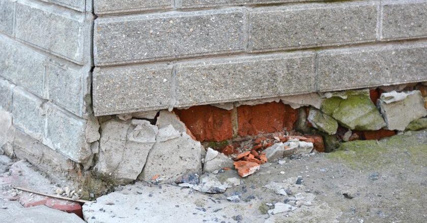 Expert Tips on How to Fix Crumbling Concrete Basement Walls